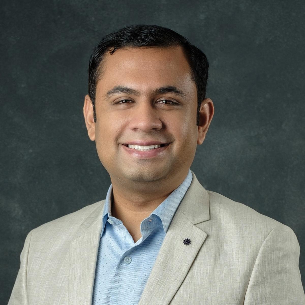 Portrait of Harshil Mathur